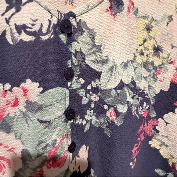 I.N. San Francisco Floral Blouse - Navy and Pink - Picture 4 of 7